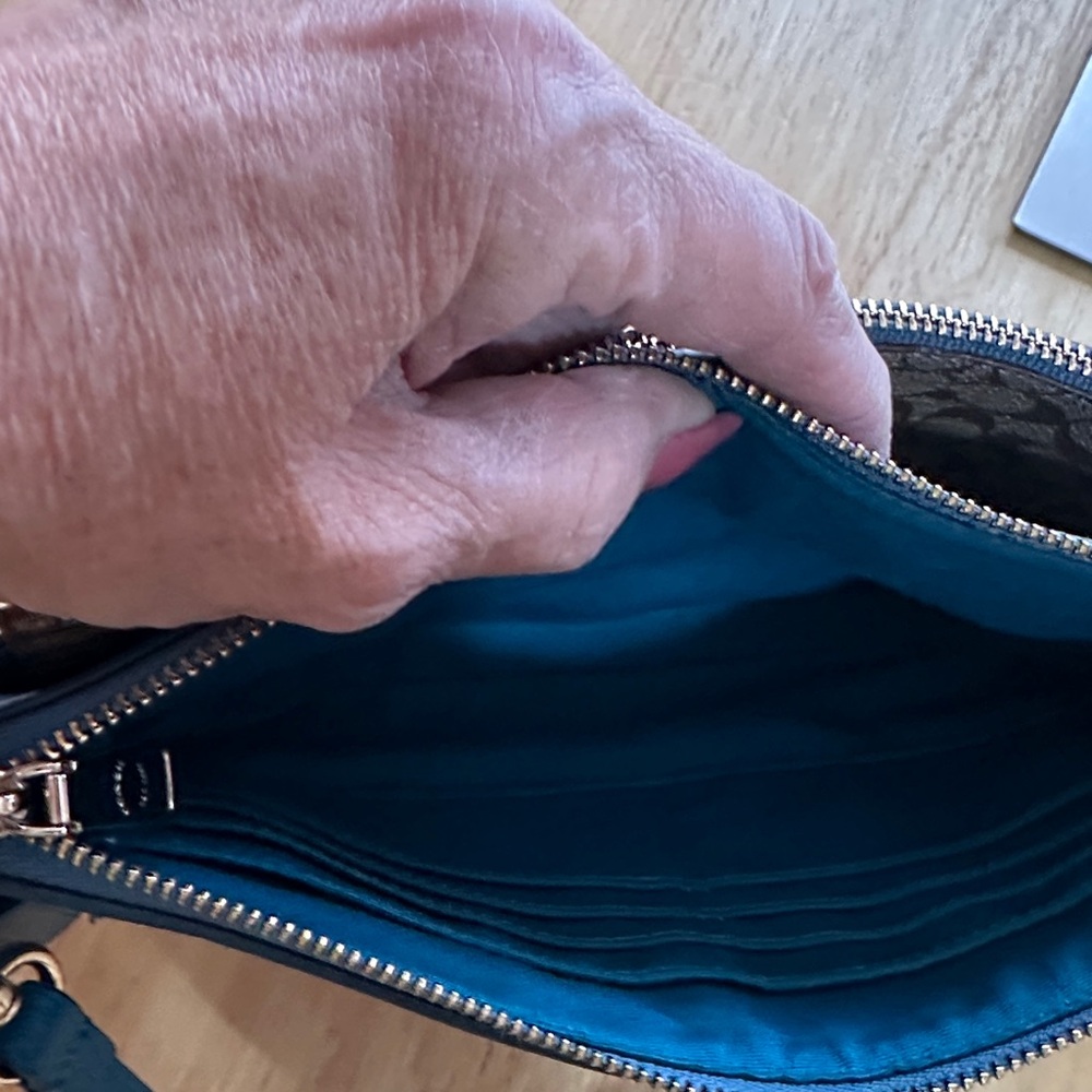 Coach Teal and Tan Shoulder Bag - Picture 10 of 11